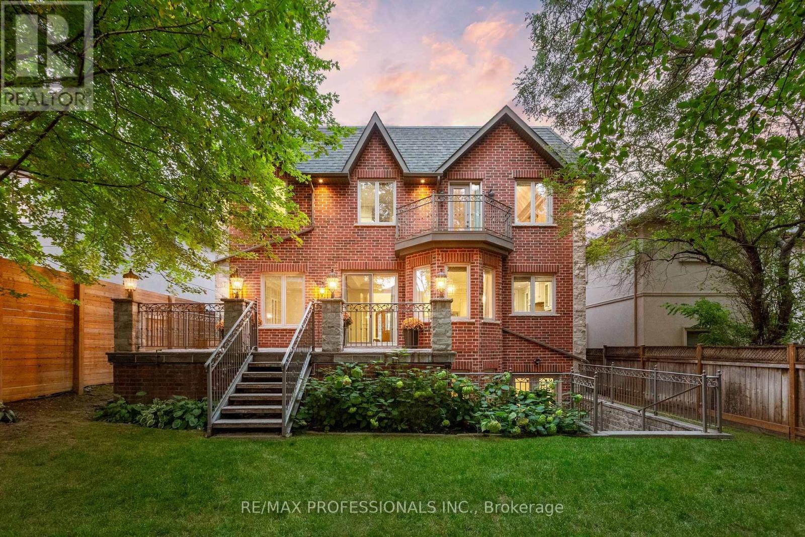 18 HILLCROFT DRIVE - Image 47