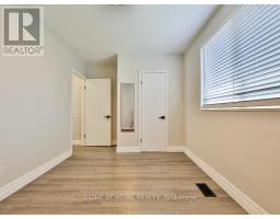 3174 Weston Road, Toronto, ON M9M2T6 Photo 18