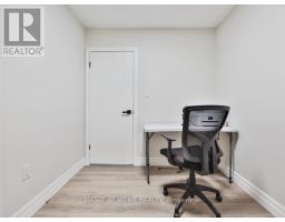 3174 Weston Road, Toronto, ON M9M2T6 Photo 24
