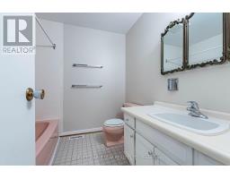 16 Zealand Road, Toronto, ON M9R3W4 Photo 19