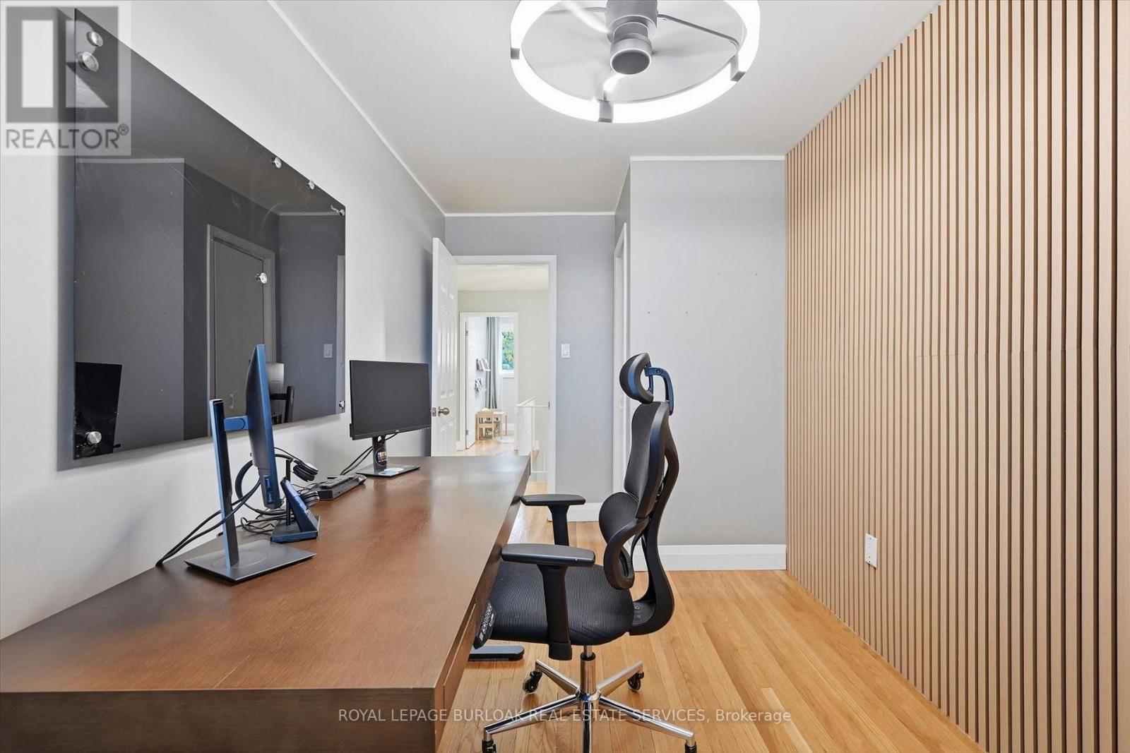 5474 SCHUELLER CRESCENT - Image 22