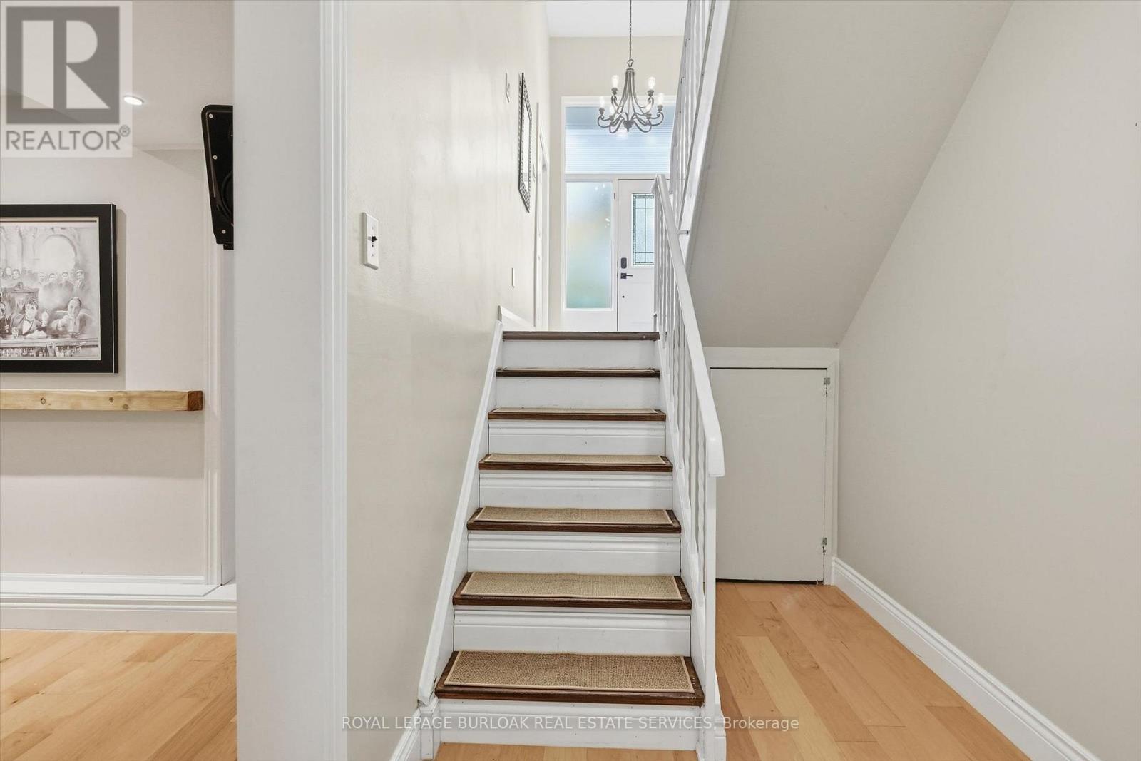 5474 SCHUELLER CRESCENT - 31