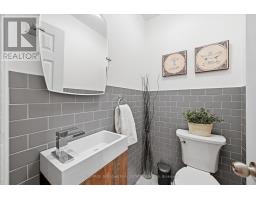 5474 Schueller Crescent, Burlington, ON L7L3T2 Photo 13