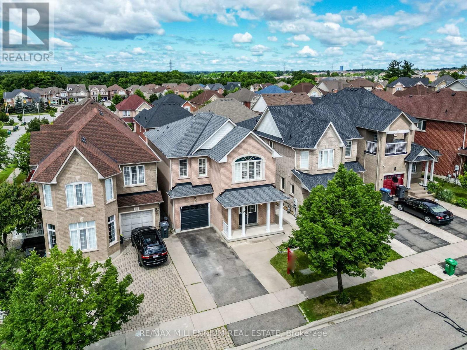Photo of 172 PEFFERLAW CIRCLE