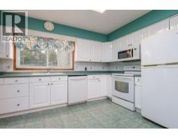 132 Forest Hill Drive, Kitchener, ON N2M4G3 Photo 27