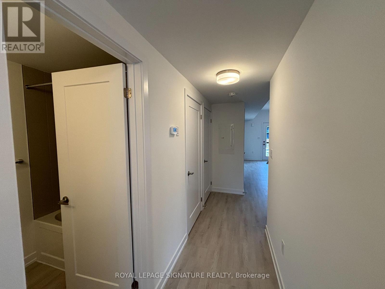 42 Lowes Road West — photo 10