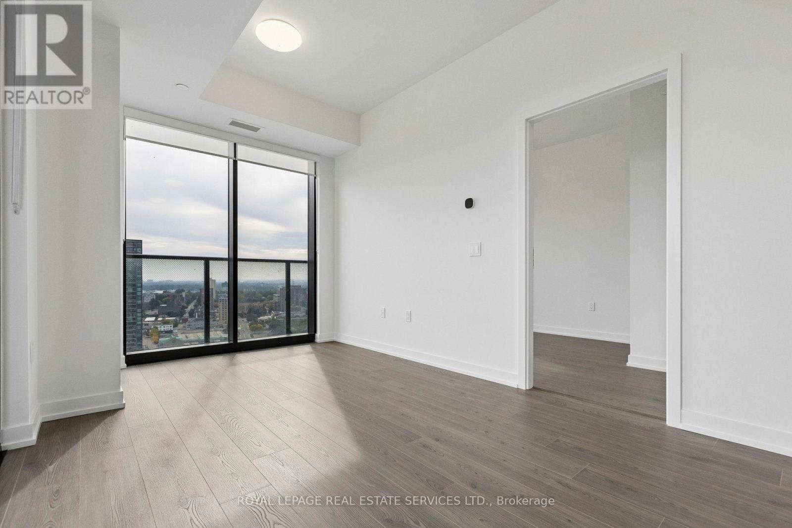 30 Francis Street South — photo 13