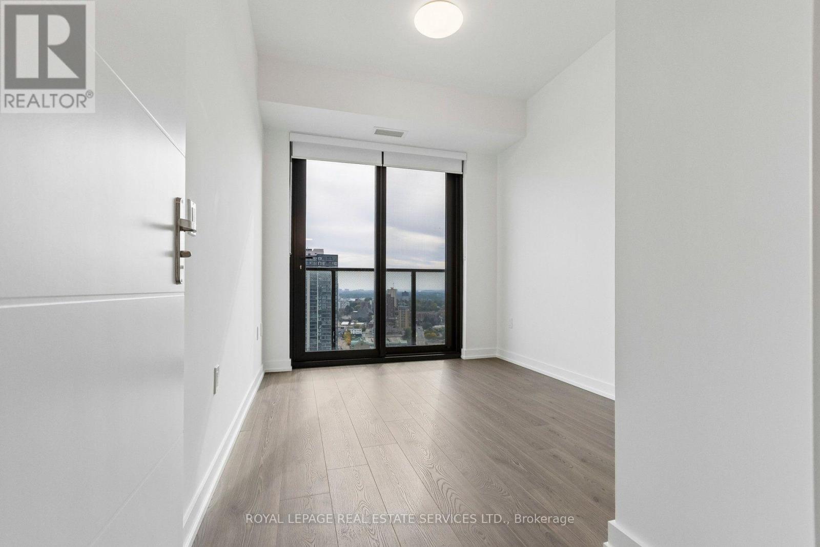 30 Francis Street South — photo 25