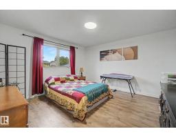 3706 41 Av Nw, Edmonton, AB T6L5M2 Photo 13