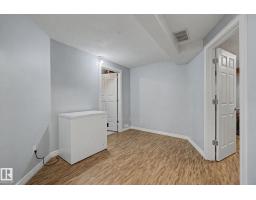 3706 41 Av Nw, Edmonton, AB T6L5M2 Photo 34