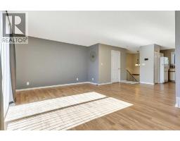101 Baile Close, Red Deer, AB T4R1R5 Photo 11