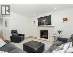 Bedroom - 782 Salal St, Campbell River, BC V9H0E7 Photo 10