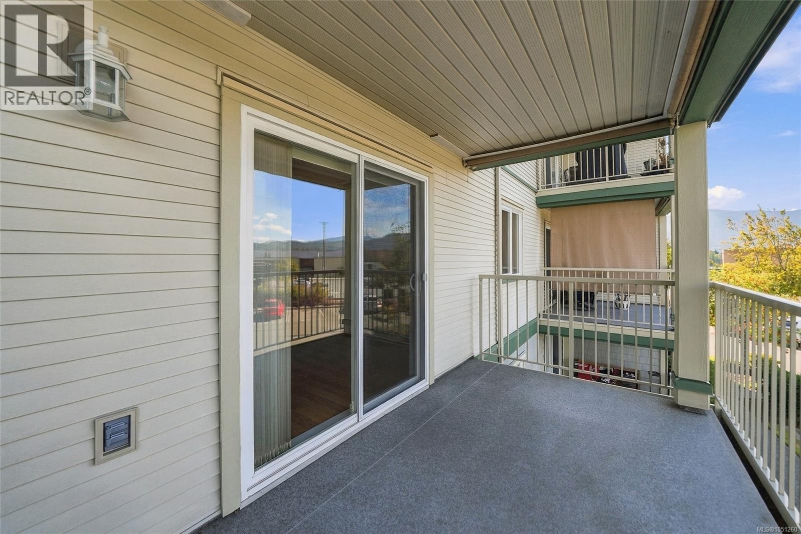 #205 4971 Songbird Pl - Image 34