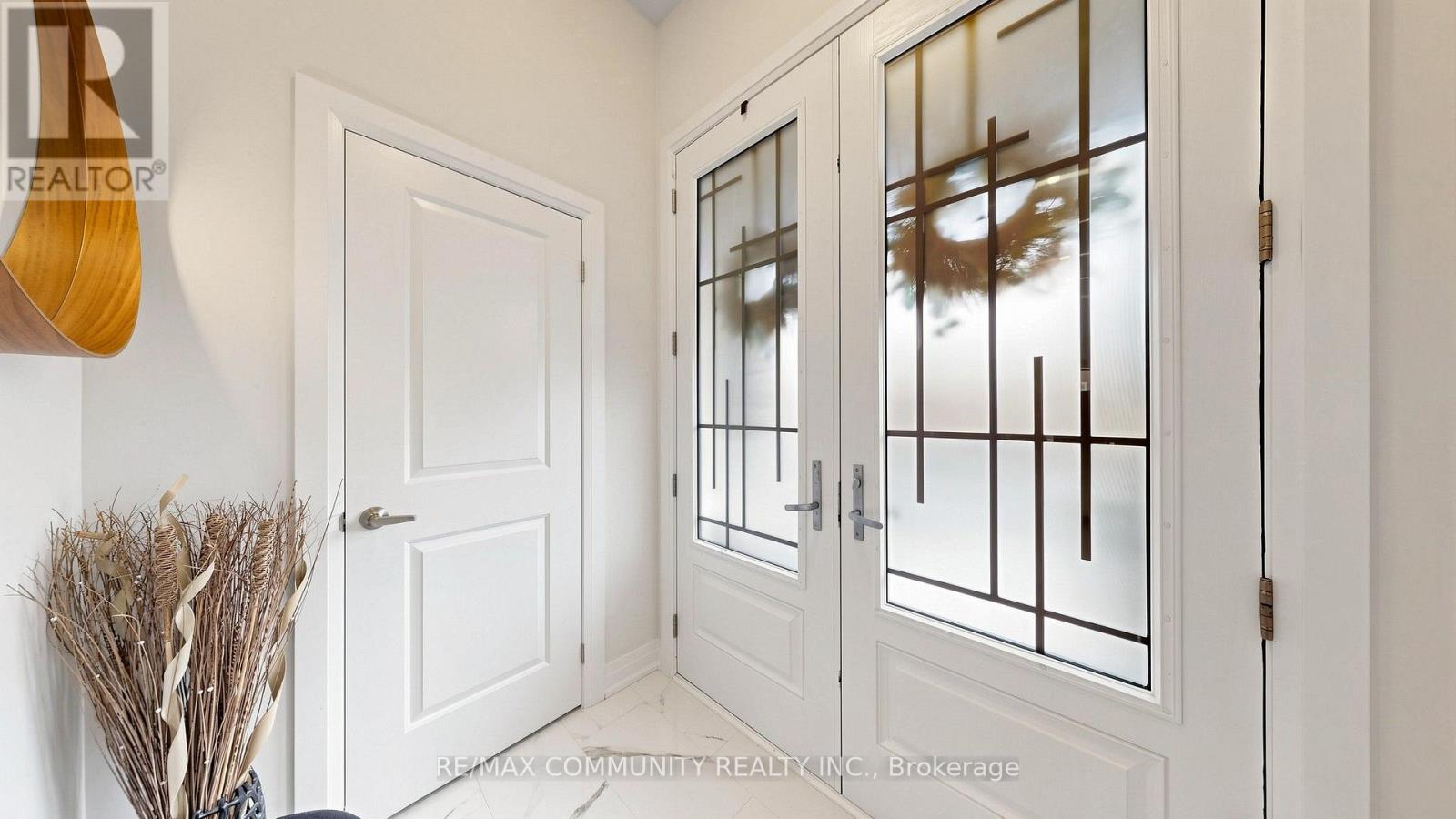 1034 SKYRIDGE BOULEVARD - 4