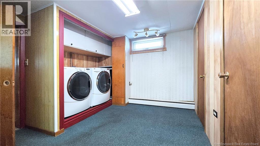 197 Ayer Avenue - Image 28