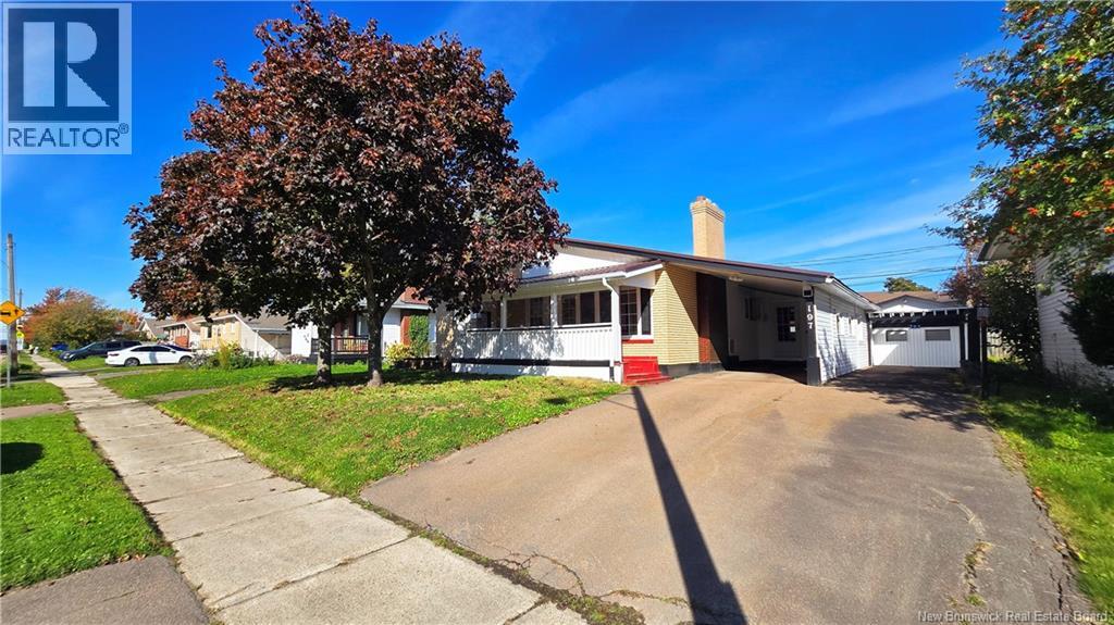 197 Ayer Avenue - Image 3