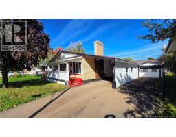 197 Ayer Avenue, photo 4