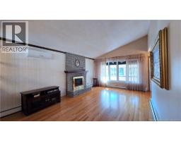 Sunroom - 197 Ayer Avenue, Moncton, NB E1C8H1 Photo 7