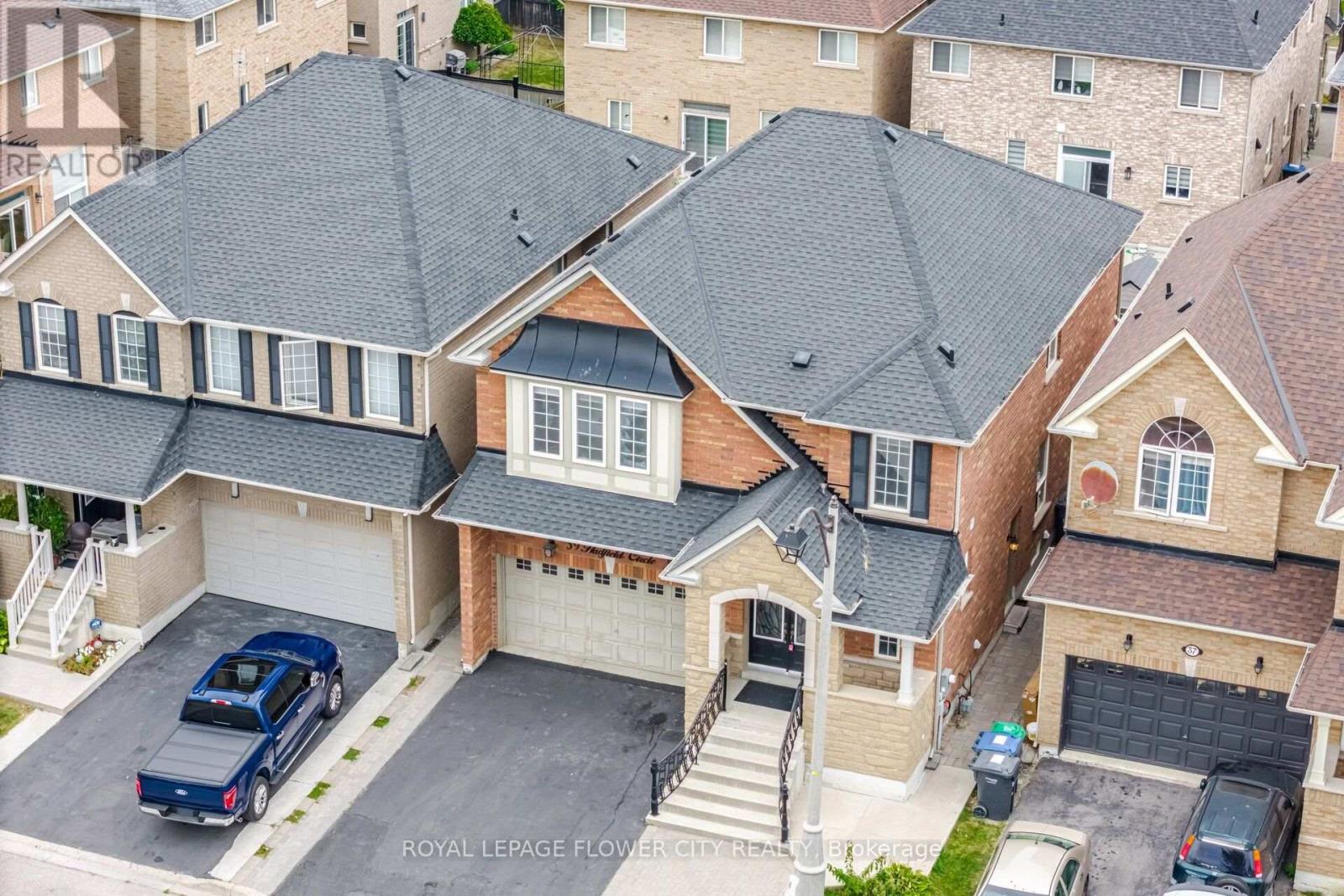 39 HADFIELD CIRCLE - 3