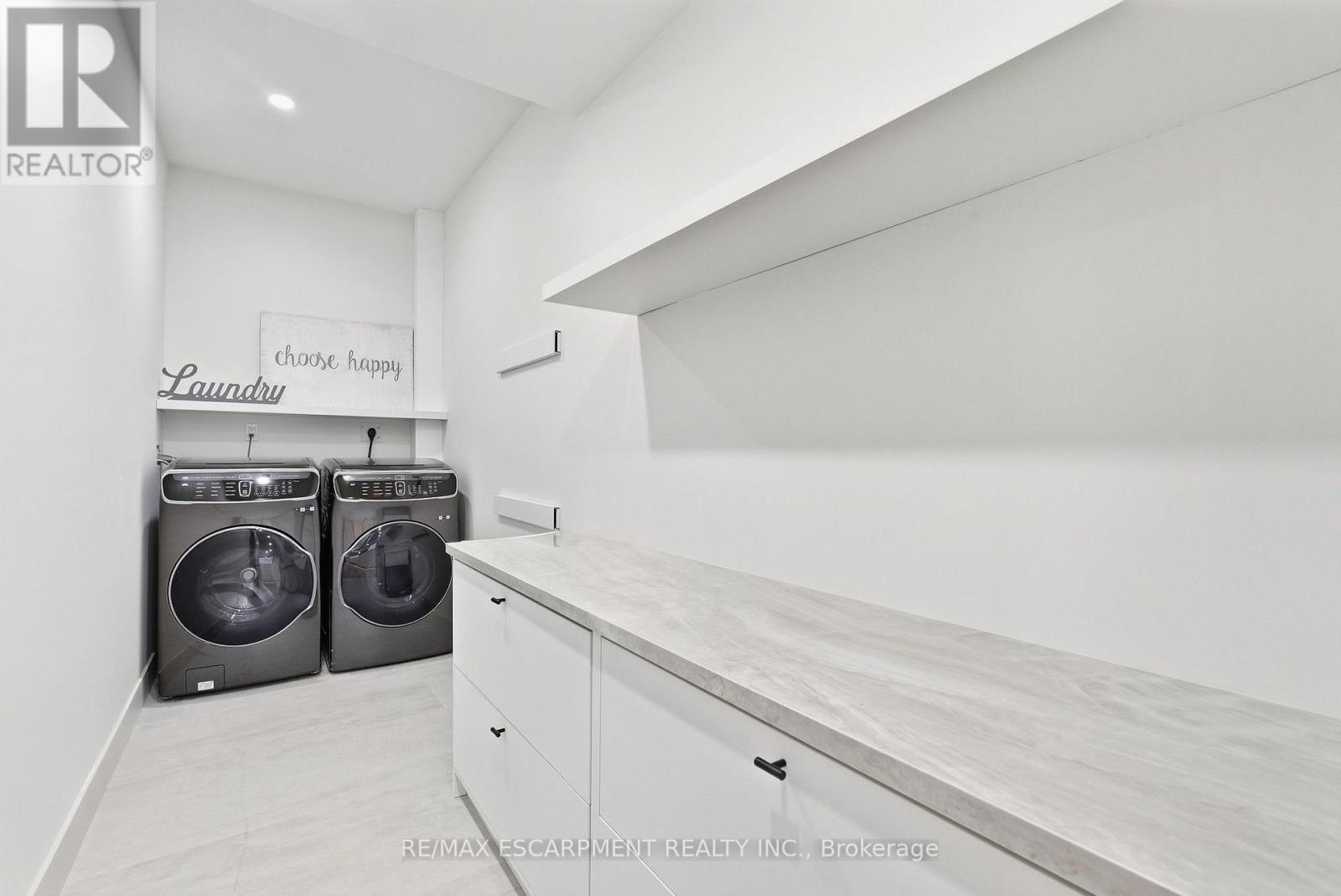 89 Cumberland Drive, Mississauga, ON photo 39