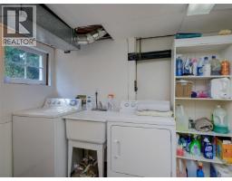 1240 Victoria Ave, Oak Bay, BC V8S4P2 Photo 19