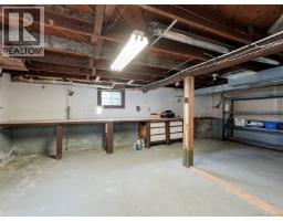 1240 Victoria Ave, Oak Bay, BC V8S4P2 Photo 20