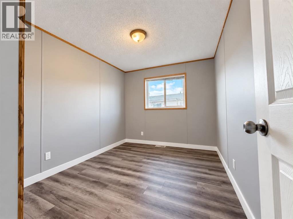 264 Mawdsley Crescent - 7