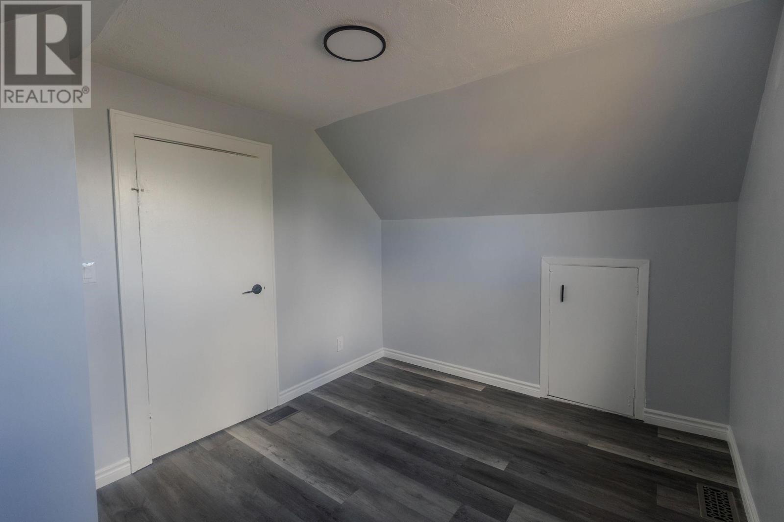 791 Second LIN W - Image 35