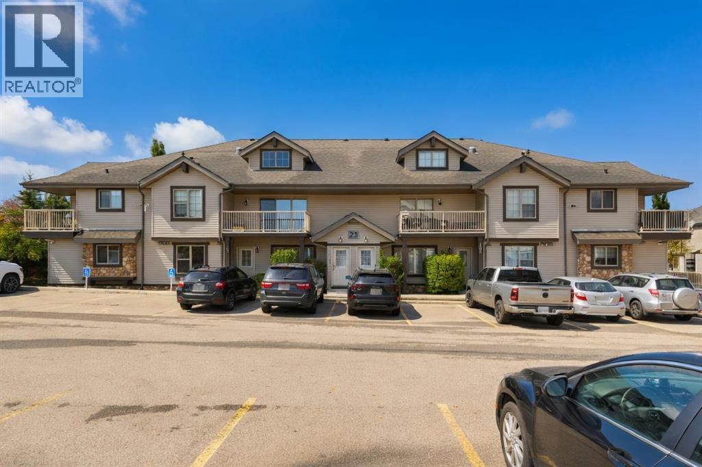 104, 23 Everridge Square SW, Calgary, Alberta, T2Y5J7