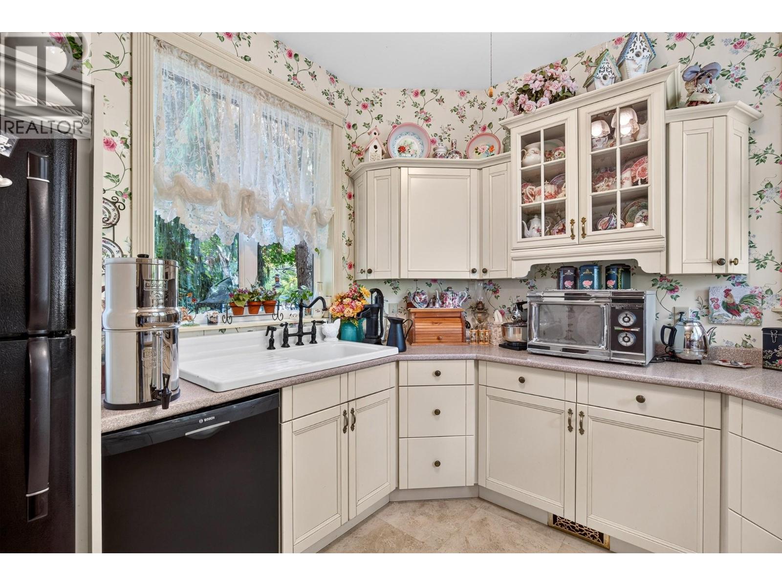 3025 Patterson Street - Image 20