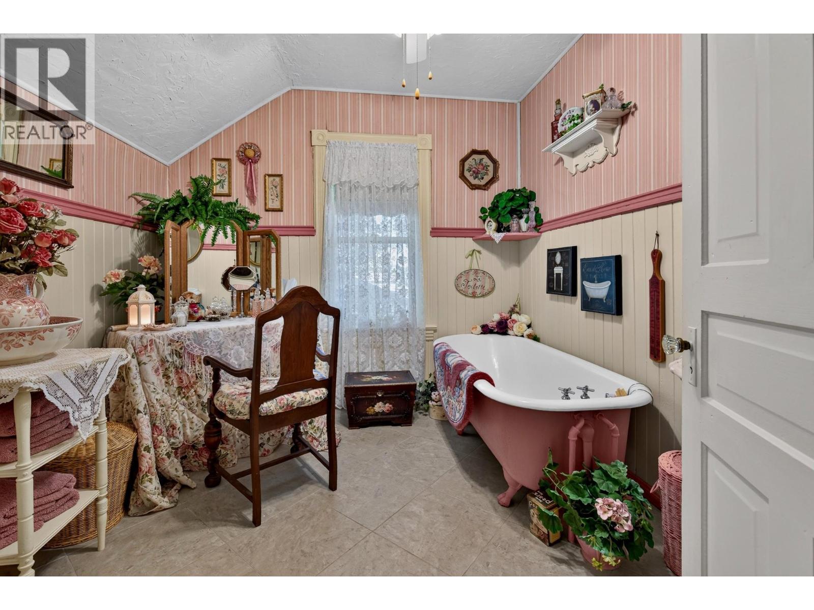 3025 Patterson Street - Image 52