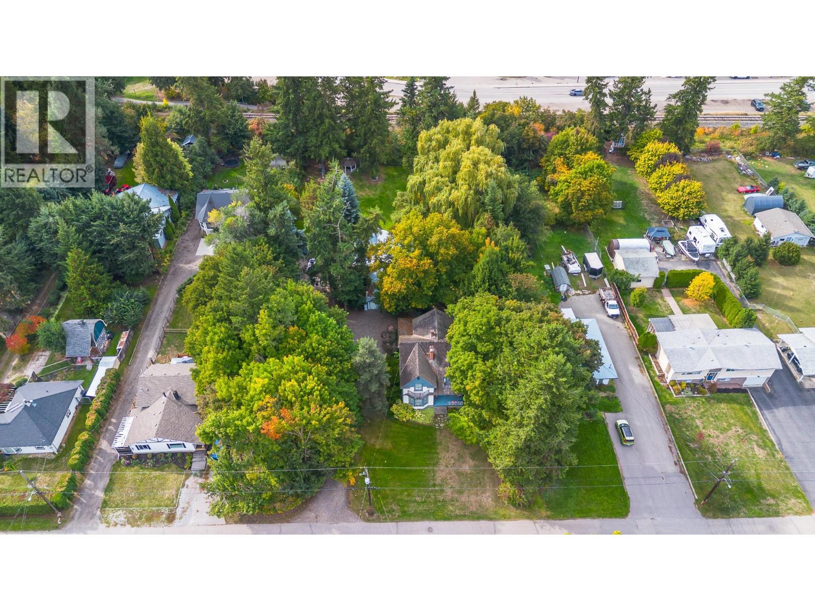 3025 Patterson Street - 90