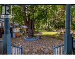 Foyer - 3025 Patterson Street, Armstrong, BC V4Y0G9 Photo 16