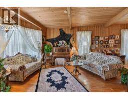 3025 Patterson Street, Armstrong, BC V4Y0G9 Photo 32