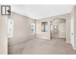 4pc Bathroom - 21 Pinetree Close, Blackfalds, AB T4M0G4 Photo 9