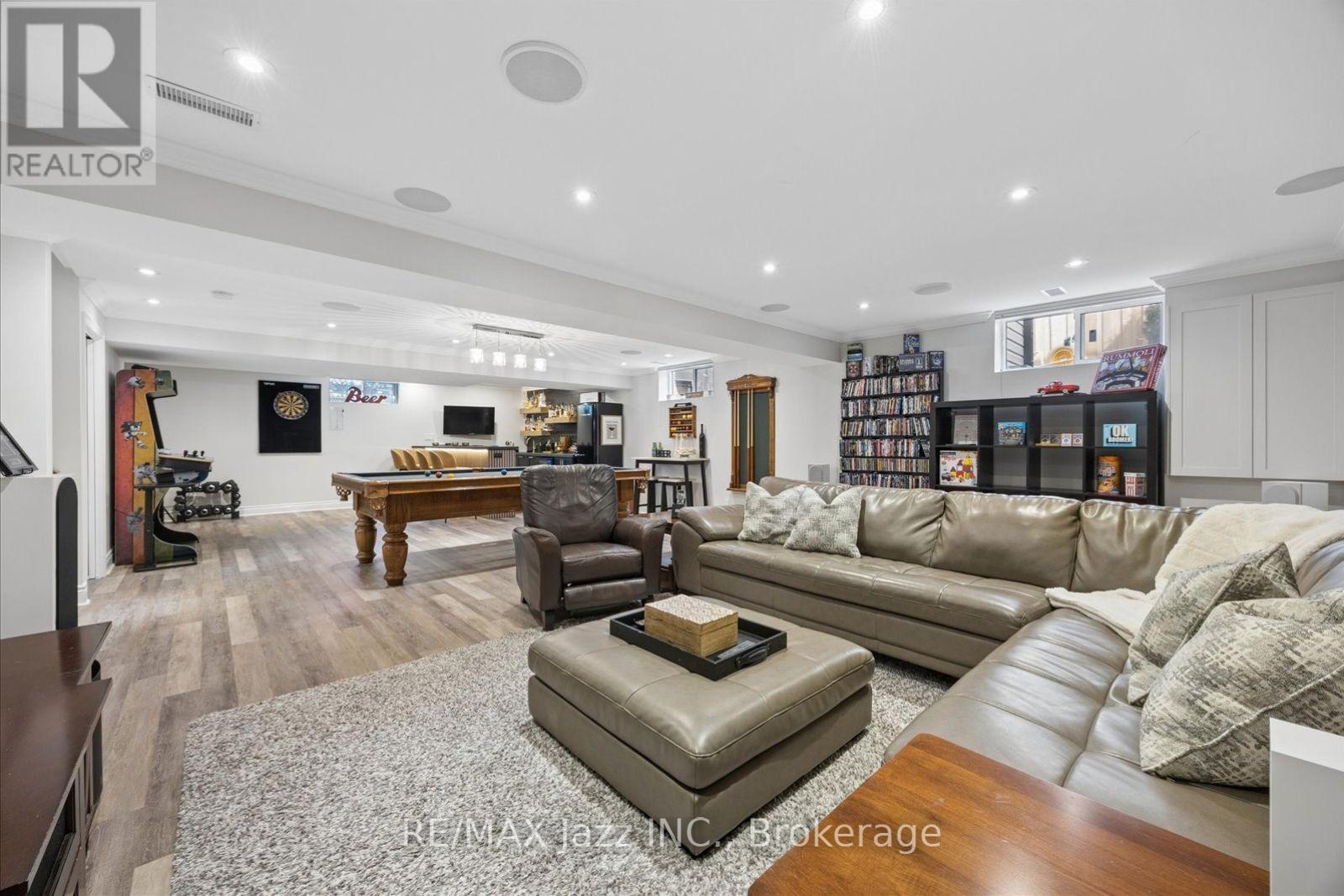 510 Fairglen Avenue, Oshawa, ON photo 38