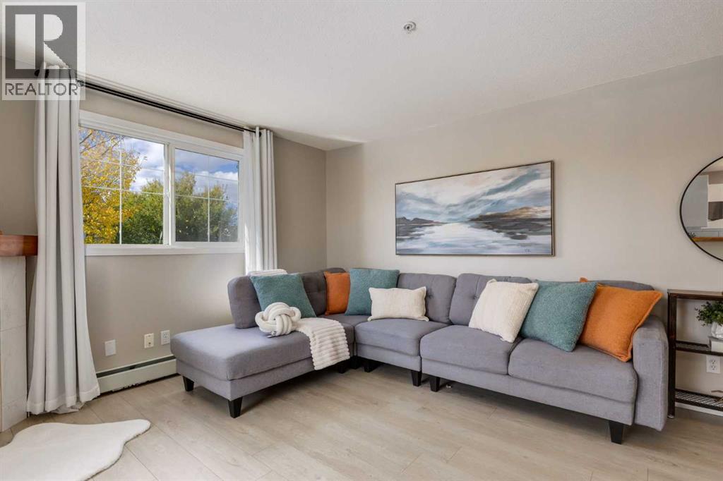 4226, 10 Prestwick Bay SE - photo 11