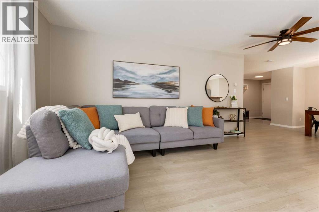 4226, 10 Prestwick Bay SE - photo 12