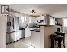 Foyer - 4226, 10 Prestwick Bay Se, Calgary, AB T2Z0B4 Photo 6