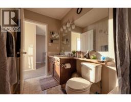 34, 295 Blackfoot Road W - photo 29