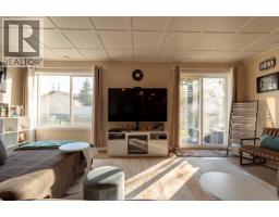34, 295 Blackfoot Road W - photo 36