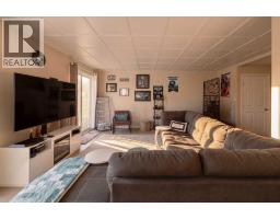 34, 295 Blackfoot Road W - photo 37