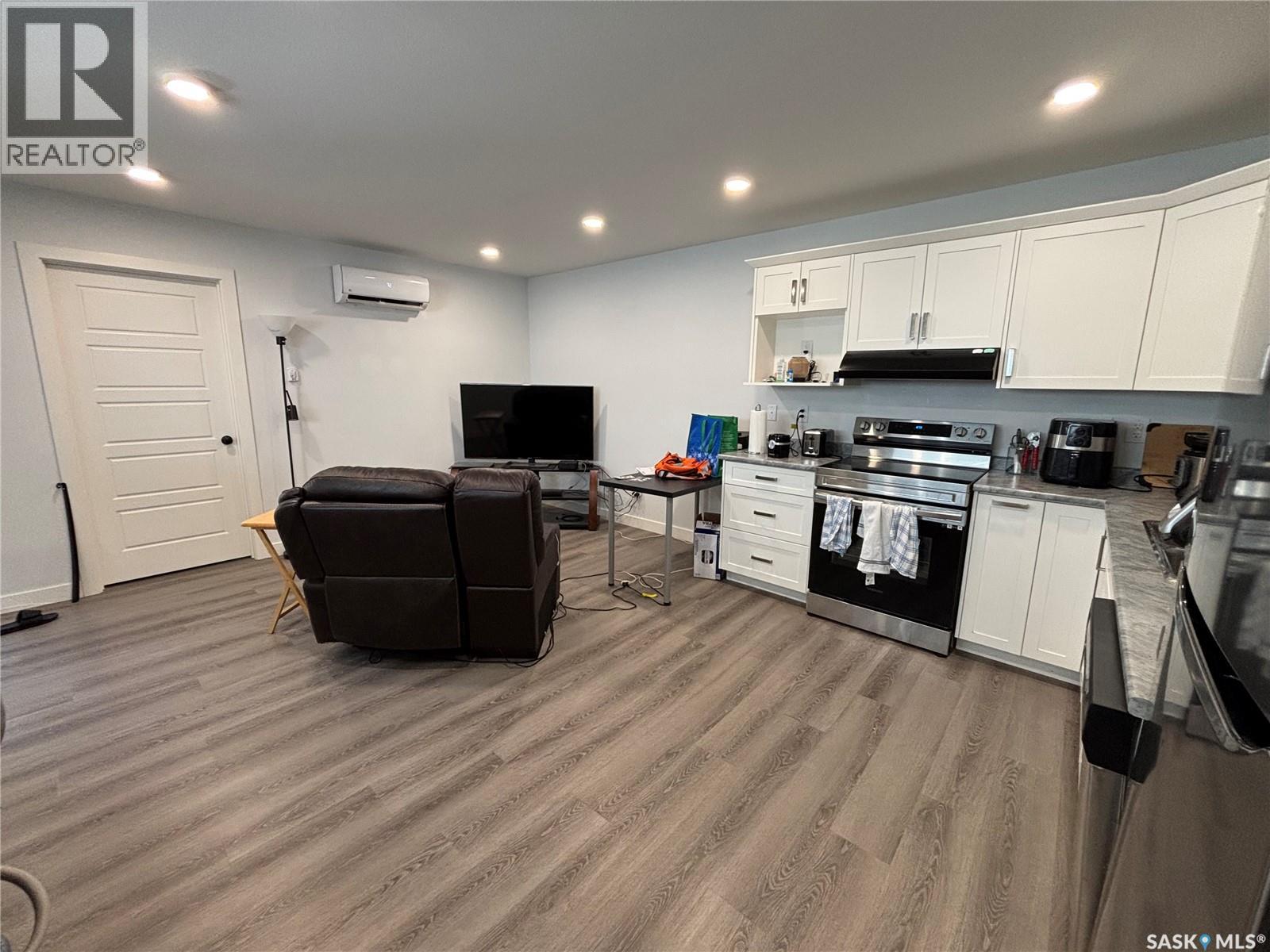 24 A & B 2nd AVENUE - 20