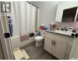 Bedroom - 24 A & B 2nd Avenue, Clavet, SK S0K0Y0 Photo 14