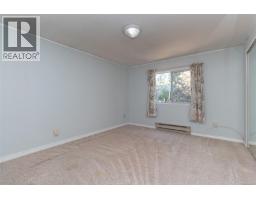 23 7583 Central Saanich Rd, Central Saanich, BC V8M2B6 Photo 20