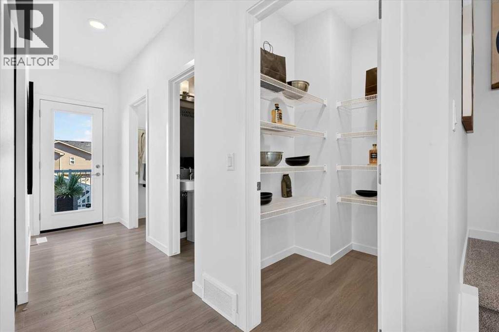 182 Mitchell Road NW - 8