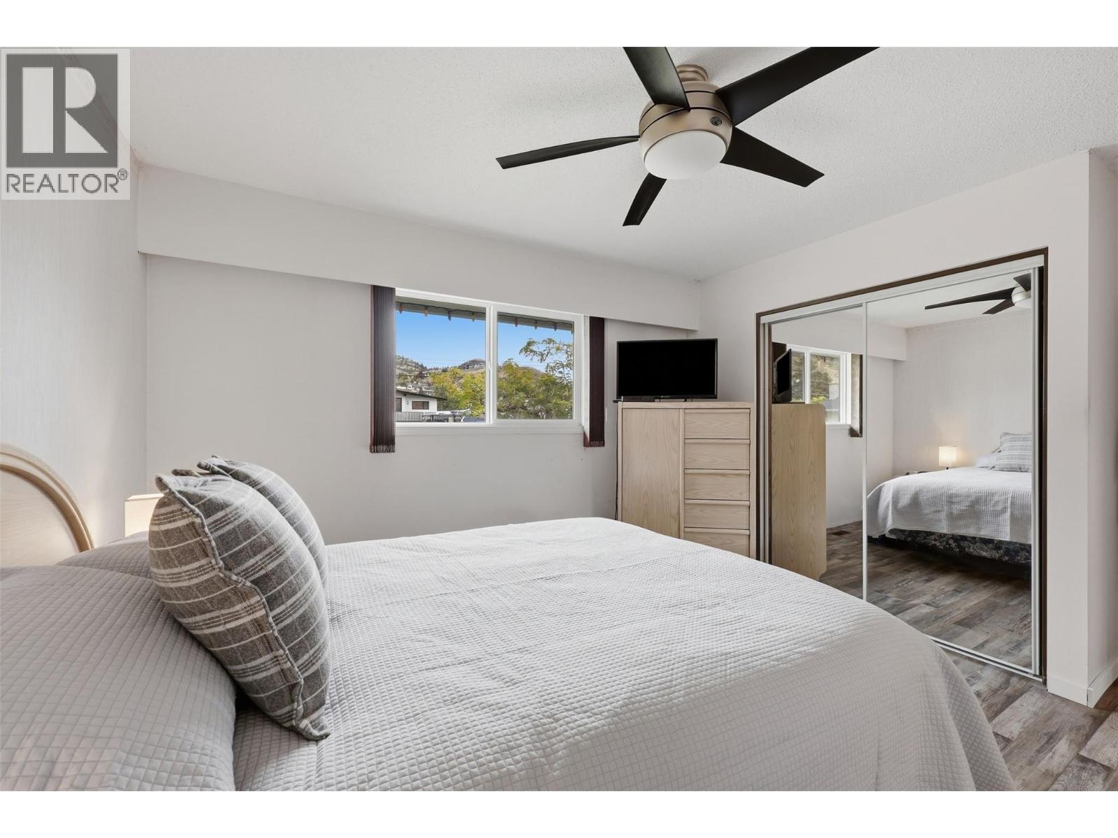 851 Sumac Place - 12