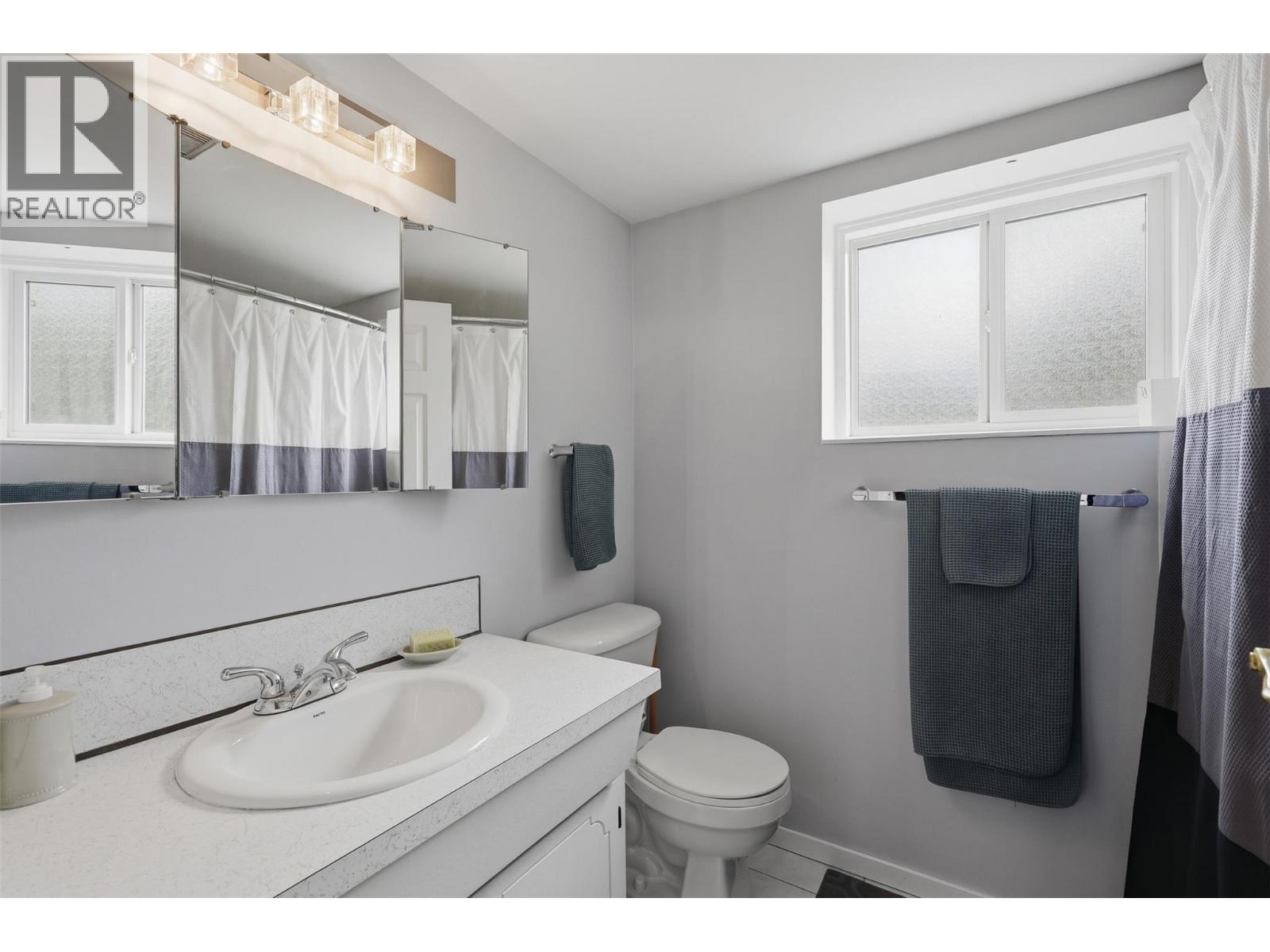 851 Sumac Place - 24