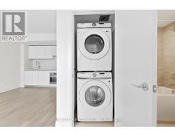 2205 - 25 Frederick Todd Way, Toronto, ON M4G0C9 Photo 6