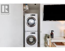 1305 - 11 Charlotte Street, Toronto, ON M5V0M6 Photo 15